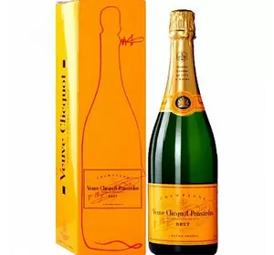 МУЛЯЖ Шампанське Вдова Кліко Понсарден у фірмовій упаковці, бутафорія 0.75 л Veuve Clicquot Ponsardin